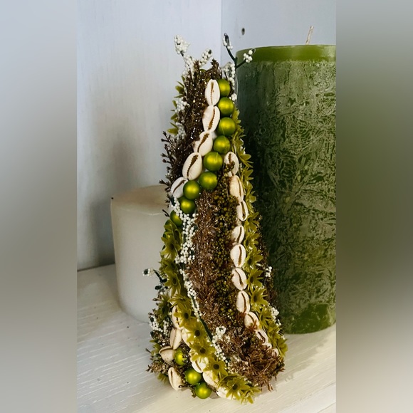 Shell holiday tree - Picture 2 of 4